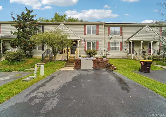 Photo 1 of Single family home for sale at 70 Darin Rd, Warwick (town), NY 10990 | MLS# 1050244 | Listing updated on 2026-09-24