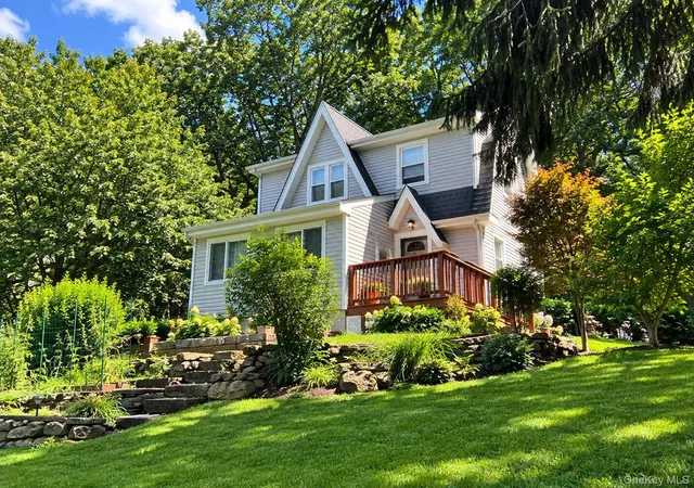 Photo 1 of Single family home for sale at 82 Birch Dr, Mount Pleasant, NY 10570 | MLS# 1050254 | Listing updated on 2026-09-19