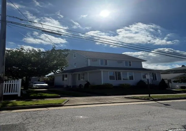 Photo 2 of Single family home for sale at 104 W Lincoln Ave, Hempstead, NY 11580 | MLS# 1050259 | Listing updated on 2026-09-27