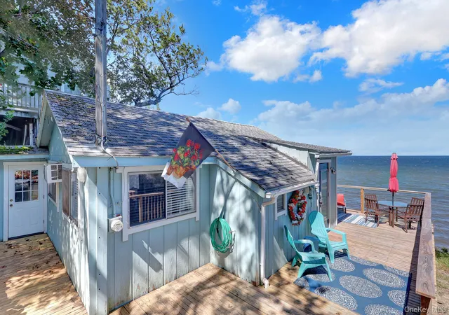 Photo 1 of Single family home for sale at 36 Beach Hl Dr, Riverhead, NY 11933 | MLS# 1050270 | Listing updated on 2026-09-18