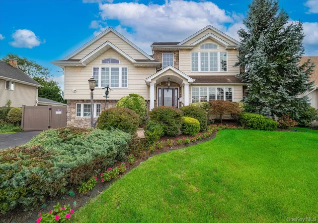 Single family home for sale at 159 Murray Dr, Hempstead, NY 11572 | MLS# 1050276