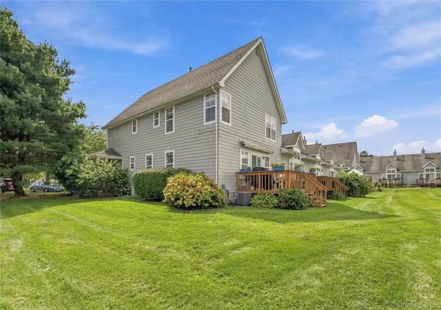 Photo 2 of Condo for sale at 77 Sunburst Ter, Islip, NY 11722 | MLS# 1050280 | Listing updated on 2026-09-30