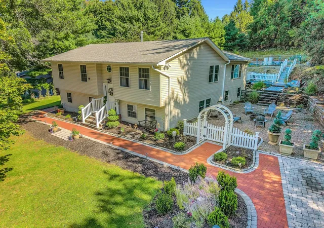 Photo 1 of Single family home for sale at 16 Annette Ln, Ramapo, NY 10901 | MLS# 1050286 | Listing updated on 2026-10-14