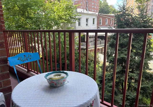 Condo for sale at 315 W 232nd Street #2M, New York, NY 10463 | MLS# 1050294