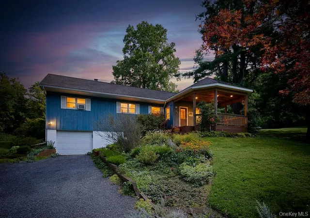 Photo 24 of Single family home for sale at 10 Burger Rd, Rhinebeck, NY 12572 | MLS# 1050298 | Listing updated on 2026-10-04
