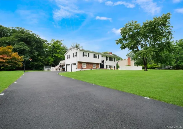 Photo 2 of Sale Pending at 1 S Park Ln, Clarkstown, NY 10954 | MLS# 1050299 | Listing updated on 2026-09-30