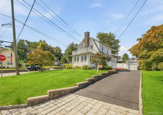 Photo 4 of Single family home for sale at 32 Ramapo Rd, Haverstraw, NY 10923 | MLS# 1050316 | Listing updated on 2026-10-04