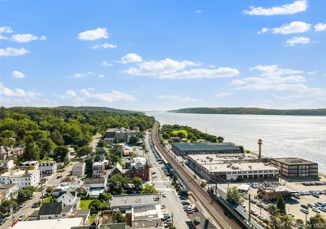Photo 3 of Condo for sale at 27 N Buckhout St #10, Greenburgh, NY 10533 | MLS# 1050317 | Listing updated on 2026-09-16
