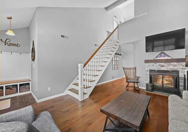 Photo 3 of Condo for sale at 26 Oakridge Dr, Lewisboro, NY 10590 | MLS# 1050318 | Listing updated on 2026-09-18