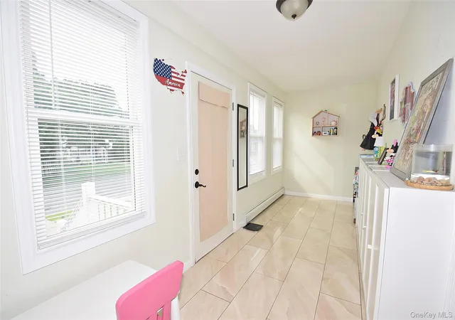 Photo 3 of Single family home for sale at 17 Maple Ave, Brookhaven, NY 11776 | MLS# 1050320 | Listing updated on 2026-09-15