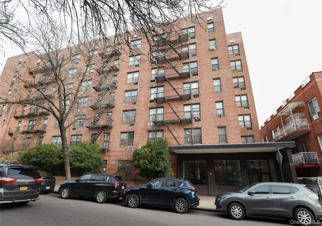 Condo for sale at 53-11 90th Street #6C, New York, NY 11373 | MLS# 1050372