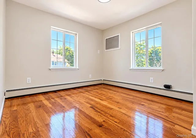 Listing Photo 5 - Condo for sale in building located at 218-42 140th Ave, New York, NY 11413