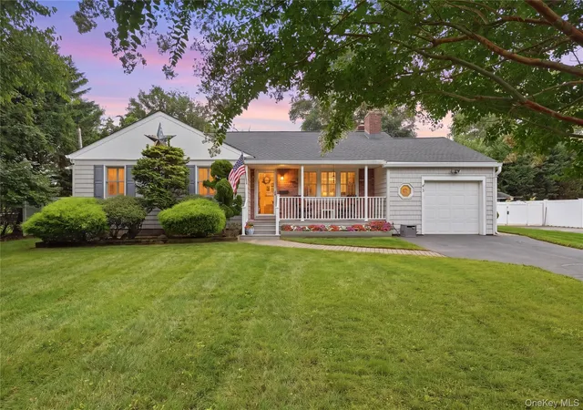 Photo 1 of Sale Pending at 2 Baltic Pl, Babylon, NY 11701 | MLS# 1050387 | Listing updated on 2026-09-23