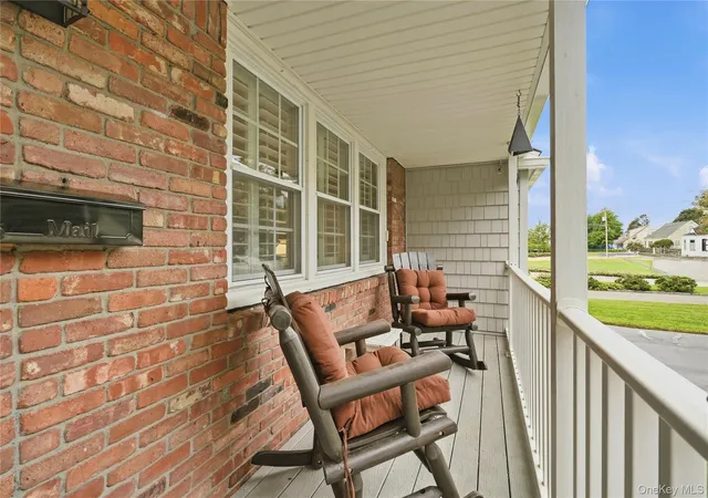 Photo 3 of Sale Pending at 2 Baltic Pl, Babylon, NY 11701 | MLS# 1050387 | Listing updated on 2026-09-23