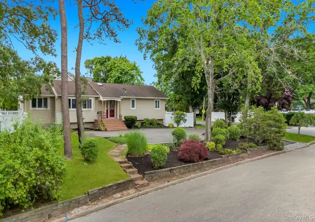Single family home for sale at 93 Midwood Ave, Smithtown, NY 11767 | MLS# 1050390