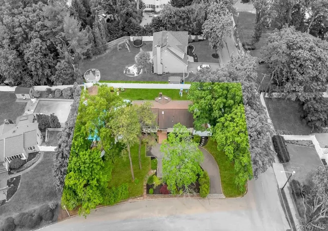 Photo 3 of Single family home for sale at 93 Midwood Ave, Smithtown, NY 11767 | MLS# 1050390 | Listing updated on 2026-10-04