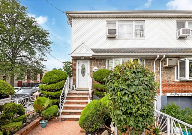 Photo 2 of Multi family home for sale at 13740 Lafayette St, New York, NY 11417 | MLS# 1050403 | Listing updated on 2026-10-08