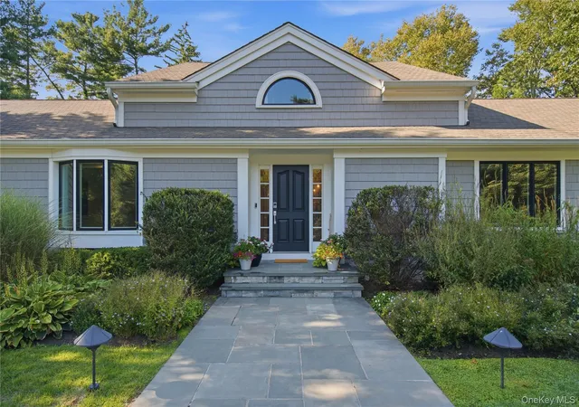 Photo 3 of Single family home for sale at 2 Meadow Rd, North Hempstead, NY 11568 | MLS# 1050405 | Listing updated on 2026-09-15