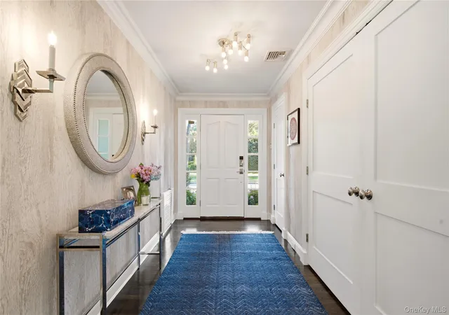 Photo 3 of Single family home for sale at 2 Meadow Rd, North Hempstead, NY 11568 | MLS# 1050405 | Listing updated on 2026-09-15