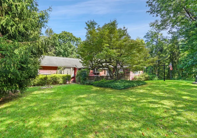 Photo 1 of Sale Pending at 28 S Bedford Rd, Pound Ridge, NY 10576 | MLS# 1050409 | Listing updated on 2026-10-06