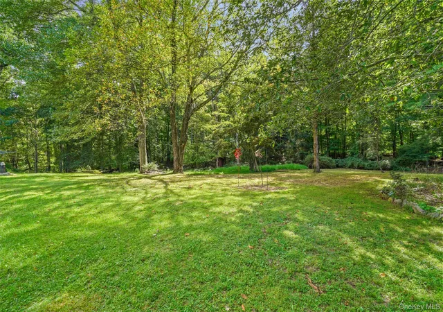 Photo 3 of Sale Pending at 28 S Bedford Rd, Pound Ridge, NY 10576 | MLS# 1050409 | Listing updated on 2026-10-06