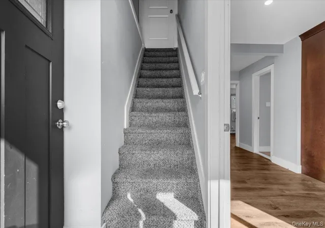 Photo 3 of Single family home for sale at 89 3rd Avenue, Oyster Bay, NY 11762 | MLS# 1050411 | Listing updated on 2026-10-03