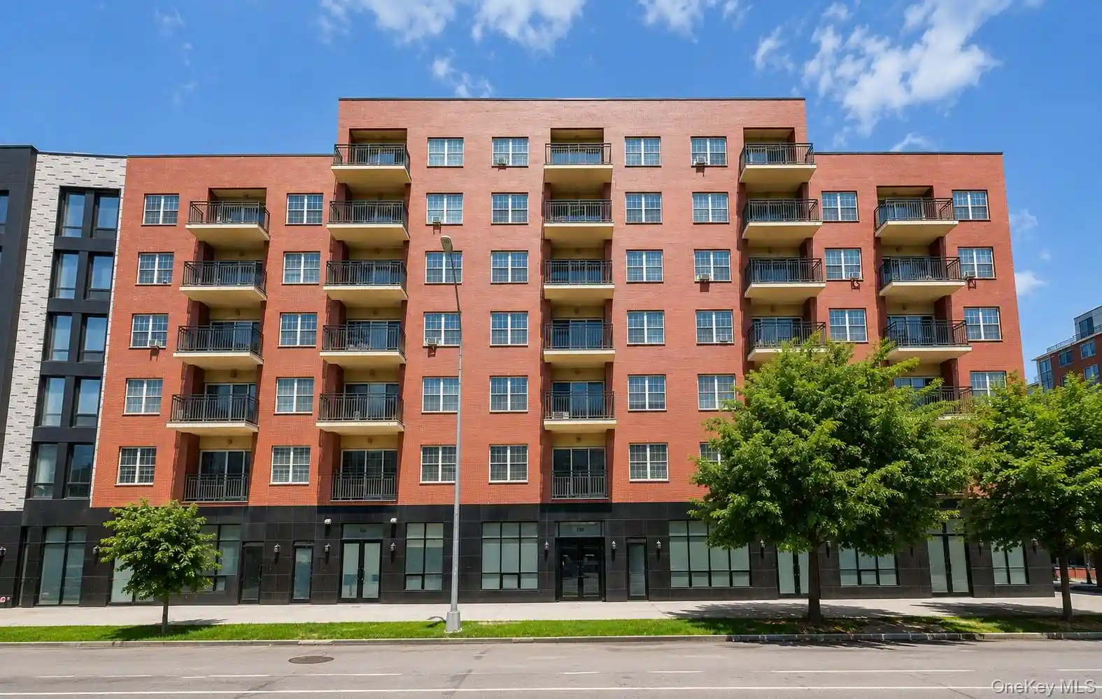 Listing Photo 1 - Condo for sale in 7166 Parsons Blvd located at 7166 Parsons Blvd, New York, NY 11365 - Unit #6C