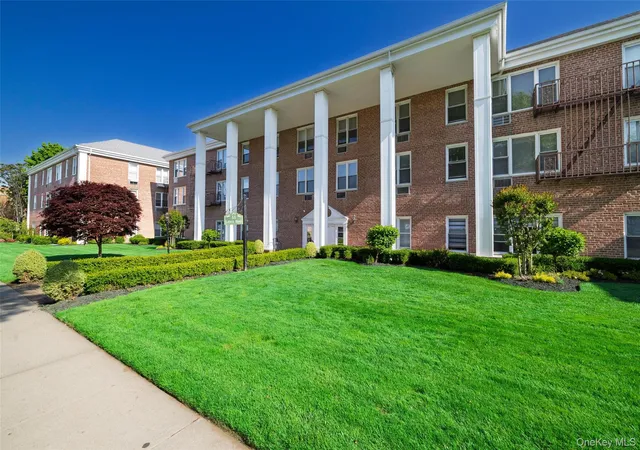 Photo 1 of House for sale at 55 Lenox #2N, Hempstead, NY 11570 | MLS# 1050424 | Listing updated on 2026-09-27