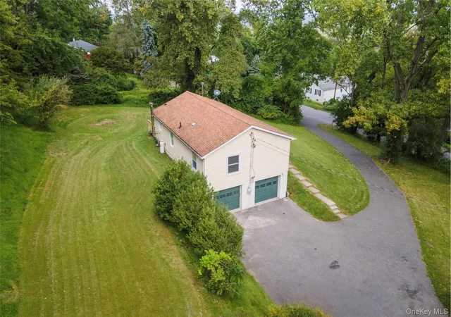 Photo 3 of Single family home for sale at 158 Stagecoach Pass, Beekman, NY 12582 | MLS# 1050437 | Listing updated on 2026-09-18