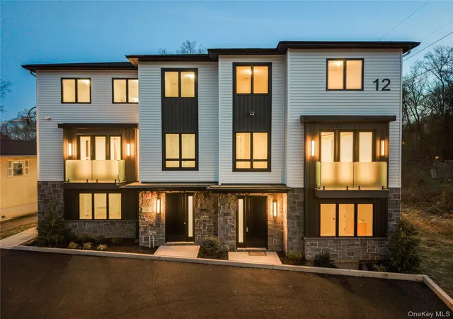 Condo for sale at 12 Sherman Dr #202, Ramapo, NY 10977 | MLS# 1050458