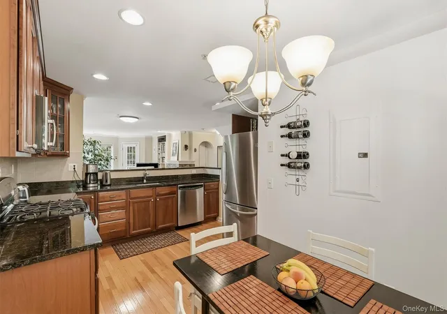 Photo 3 of Condo for sale at 111 Highridge Ct, Peekskill, NY 10566 | MLS# 1050463 | Listing updated on 2026-09-16