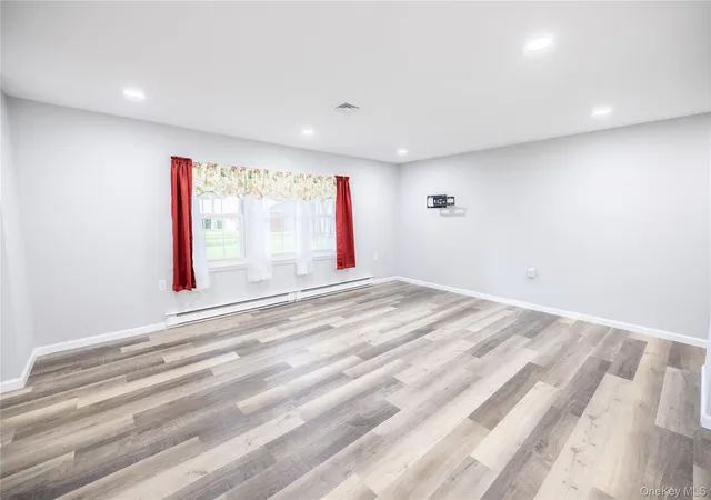 Photo 4 of Condo for sale at 250a Newcastle Ct, Brookhaven, NY 11961 | MLS# 1050464 | Listing updated on 2026-09-21