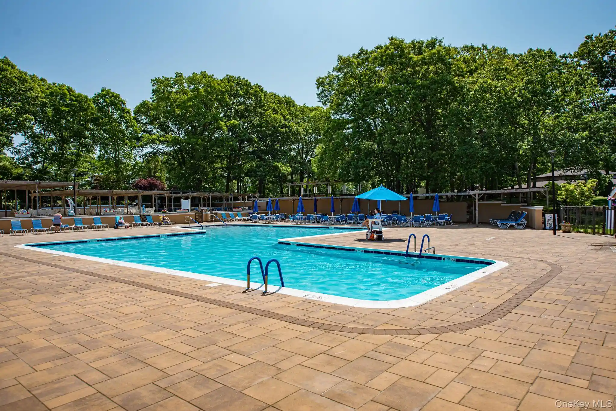 Listing Photo 16 - Condo for sale in 190 Ventry Ct located at 190 Ventry Ct, Brookhaven, NY 11961 - Unit 190 Ventry Ct