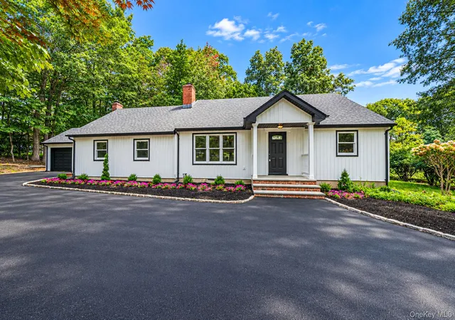 Photo 1 of Single family home for sale at 15 Sands Ln, Brookhaven, NY 11777 | MLS# 1050505 | Listing updated on 2026-10-07