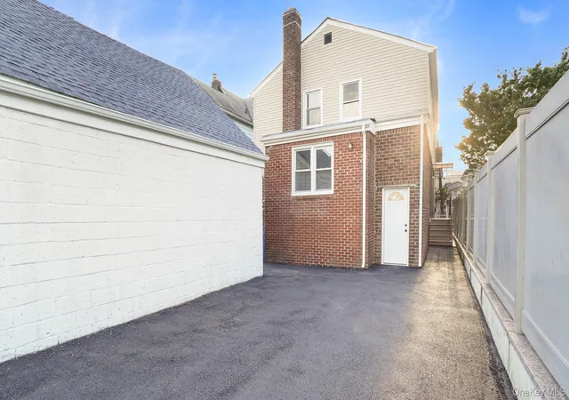 Photo 4 of House for sale at 124-23 135th Place, New York, NY 11420 | MLS# 1050530 | Listing updated on 2026-09-15