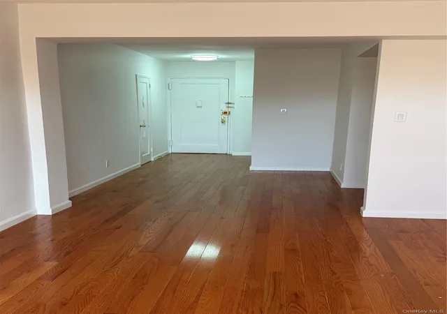 Condo for sale at 139-10 28th Road #6C, New York, NY 11354 | MLS# 1050539