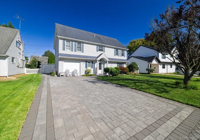 Photo 2 of Sale Pending at 27 Welcome Ln, Hempstead, NY 11793 | MLS# 1050546 | Listing updated on 2026-10-02