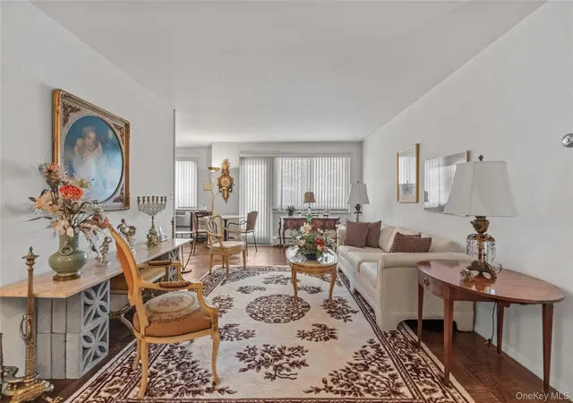 Photo 4 of House for sale at 100 E Hartsdale Ave #6BE, Greenburgh, NY 10530 | MLS# 1050553 | Listing updated on 2026-10-05