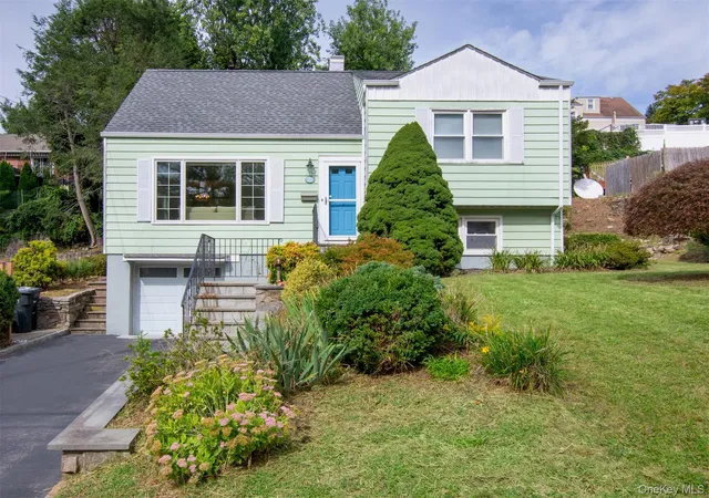 Photo 1 of Single family home for sale at 27 White Plains Ave, Harrison, NY 10604 | MLS# 1050565 | Listing updated on 2026-10-04