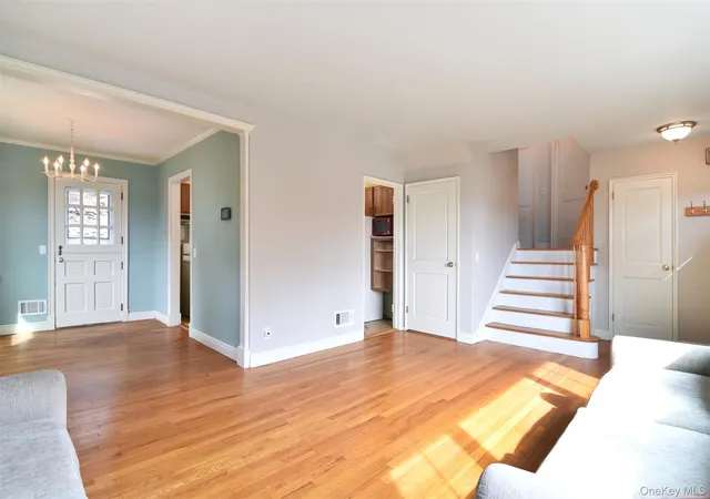 Photo 4 of Single family home for sale at 27 White Plains Ave, Harrison, NY 10604 | MLS# 1050565 | Listing updated on 2026-10-04
