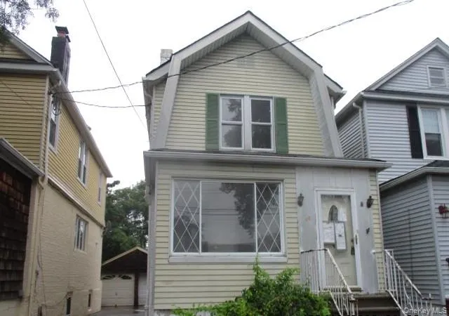 Photo 1 of Single family home for sale at 98 Marine St, New York, NY 10464 | MLS# 1050575 | Listing updated on 2026-09-16
