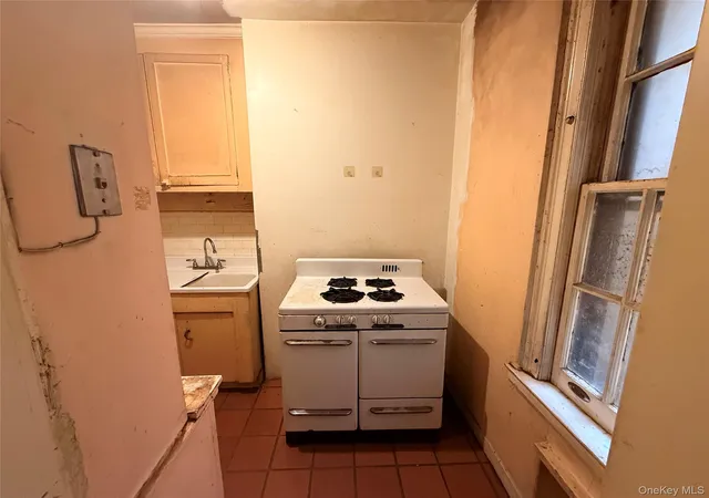 Photo 3 of Condo for sale at 1235 Park Ave #6D, New York, NY 10128 | MLS# 1050580 | Listing updated on 2026-09-15