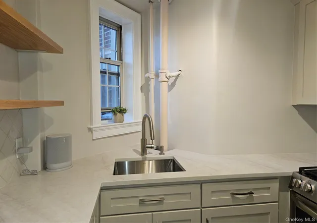 Photo 3 of Condo for sale at 208 Centre Ave #4-B, New Rochelle, NY 10805 | MLS# 1050613 | Listing updated on 2026-09-15