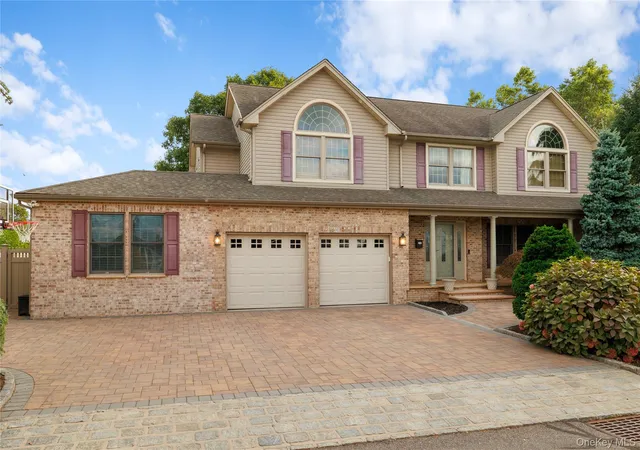 Photo 1 of Single family home for sale at 24 South Plz, Babylon, NY 11701 | MLS# 1050616 | Listing updated on 2026-09-28
