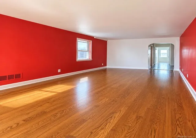 Photo 3 of Multi family home for sale at 712 E 232nd Street, New York, NY 10466 | MLS# 1050626 | Listing updated on 2026-09-15