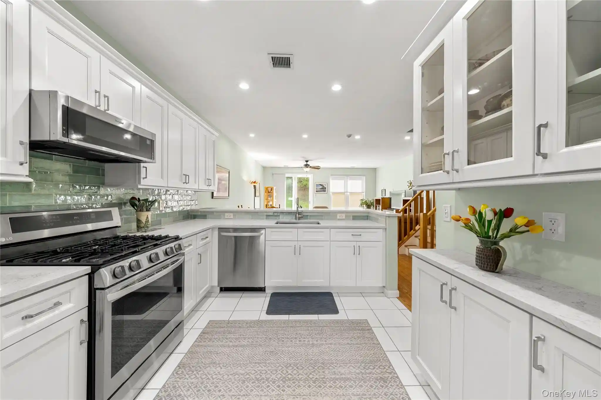 Listing Photo 2 - Condo for sale in 203 Windward Ct N located at 203 Windward Ct N, Brookhaven, NY 11777 - Unit 203 Windward Ct N