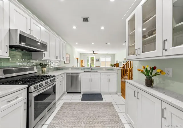 Photo 2 of Condo for sale at 203 Windward Ct N, Brookhaven, NY 11777 | MLS# 1050644 | Listing updated on 2026-10-04