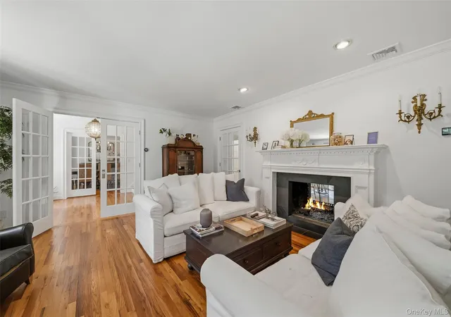 Photo 3 of Single family home for sale at 36 Rockford Dr, Clarkstown, NY 10994 | MLS# 1050647 | Listing updated on 2026-10-20
