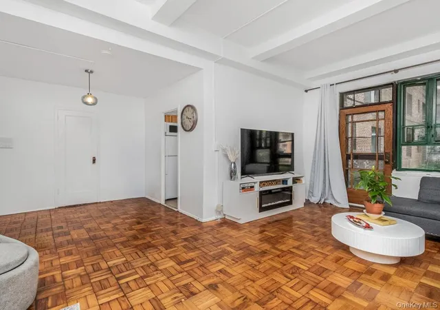 Photo 3 of Condo for sale at 1554 Unionport Rd #TG, New York, NY 10462 | MLS# 1050660 | Listing updated on 2026-09-16