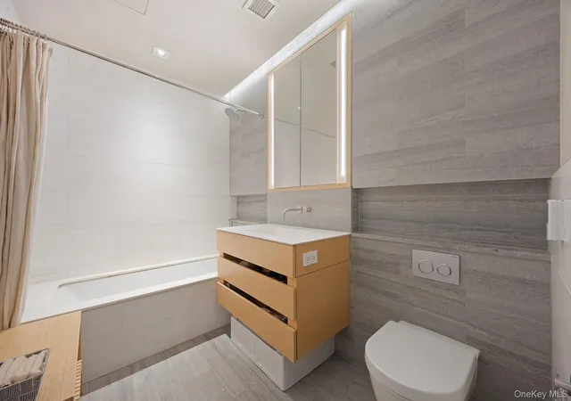 Photo 4 of Condo for sale at 150 Rivington St #4B, New York, NY 10002 | MLS# 1050669 | Listing updated on 2026-09-17